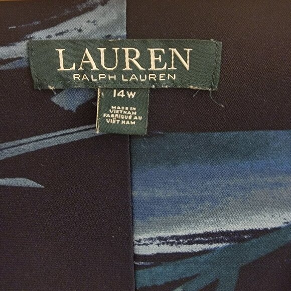 Ralph Lauren Floral Dress (plus) - Picture 2 of 7